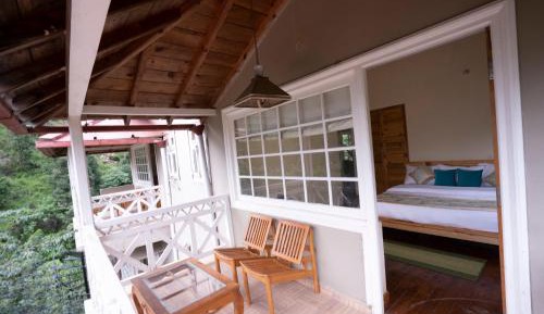 King Room with Mountain View