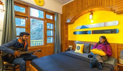 Deluxe Double Room with Balcony