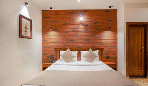 Large Double Room