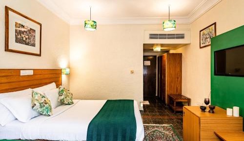 Deluxe Room with Garden View