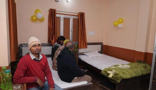 6-Bed Mixed Dormitory Room