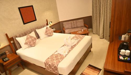 Ac Deluxe Twin Suite Room with balcony