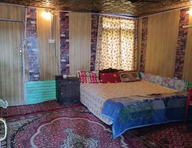 Budget Single Room