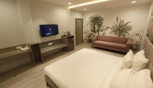 Luxury Suite Room 