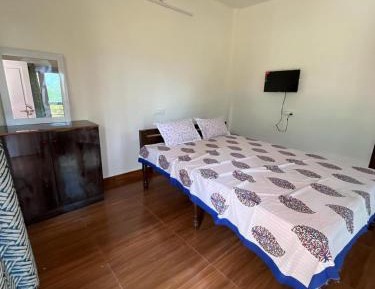 Queen Room with Balcony