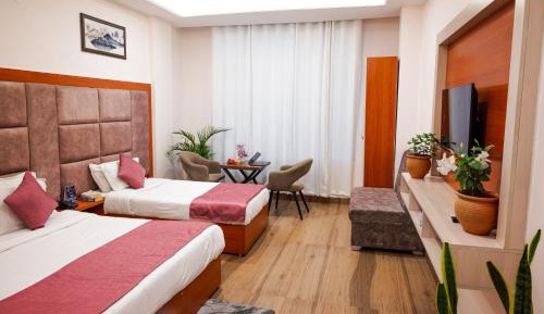 Deluxe Double Room with Balcony