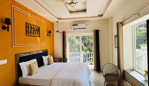 Double Room with Mountain View