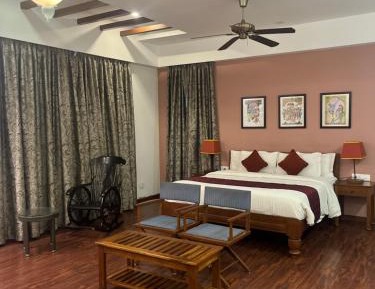 King Suite with Balcony