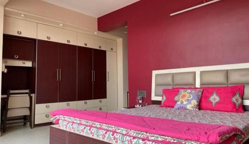 Deluxe Double Room with Shower