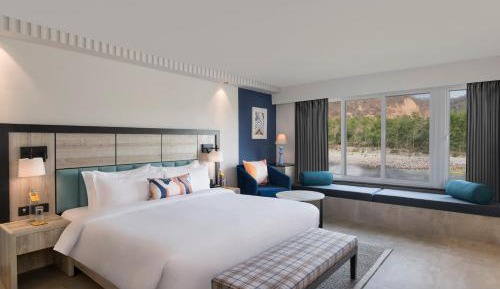 Premium King Room with River View