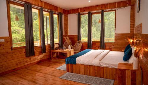 Quadruple Room with Mountain View