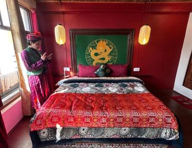 Double Room with Mountain View