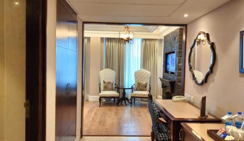 Large Double Room