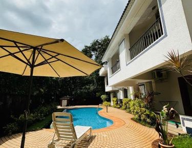 One-Bedroom Apartment with Pool View