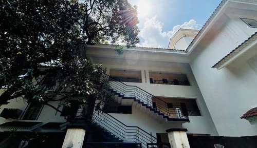 Two-Bedroom Apartment with Balcony