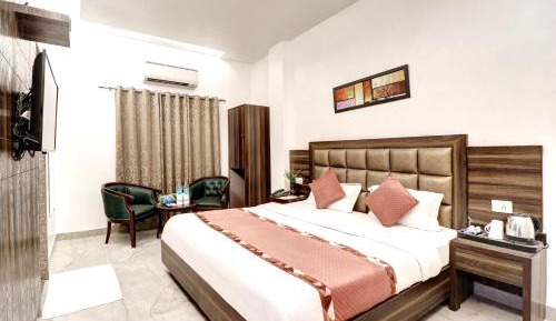 Super Deluxe Double Room