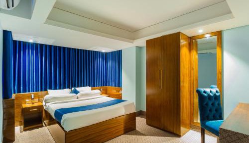 Superior King Room