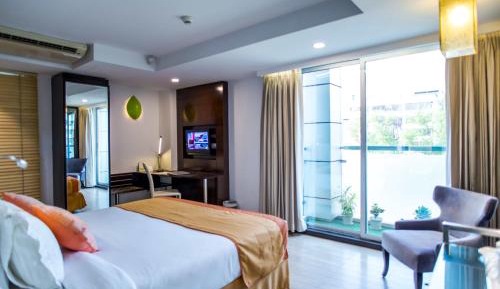 Deluxe Double Room with Balcony