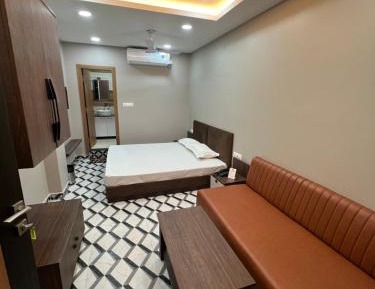 Deluxe Double Room with Bath