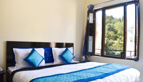 Double Room with Mountain View