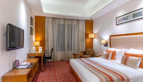 Superior Room with Cocktail Hours (Buy 2 get 1 Free) from 17:00 - 19:00 hrs