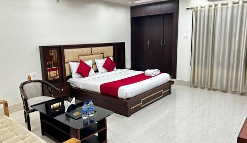 Superior King Room