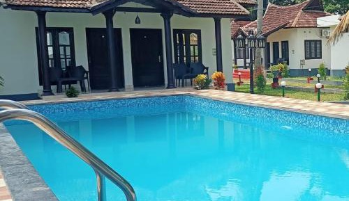 Heritage Villa with Garden View AC with 10% discount Shikara Boat Ride