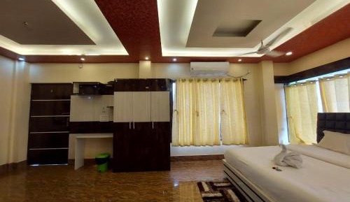 Junior Suite with Garden View