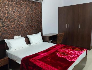 Deluxe Suite