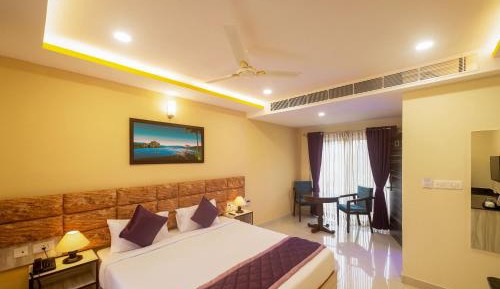 King Room with Balcony
