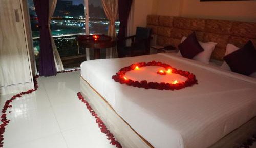 Deluxe Double or Twin Room with Balcony