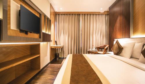 Family Room - Free Drop to Golden Temple Once during stay and Evening Tea