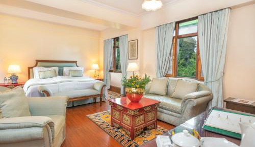 Deluxe Suite