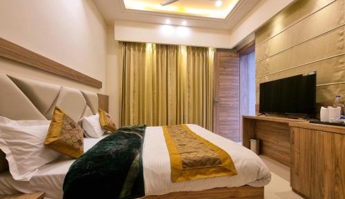 Superior King Room