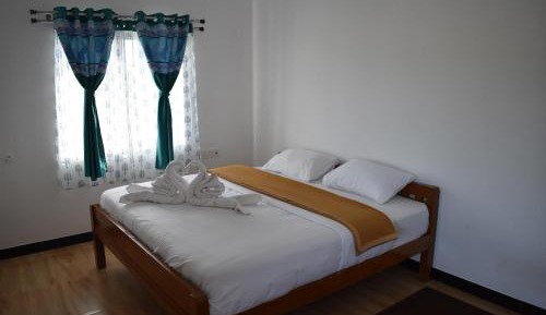 King Room with Mountain View