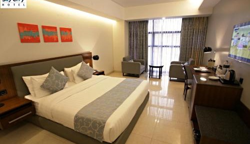 Deluxe King Room