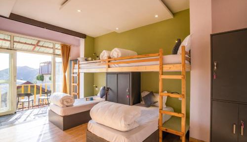 Bed in 4-Bed Female Dormitory Room (with balcony)