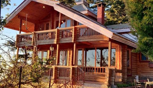 Family Chalet