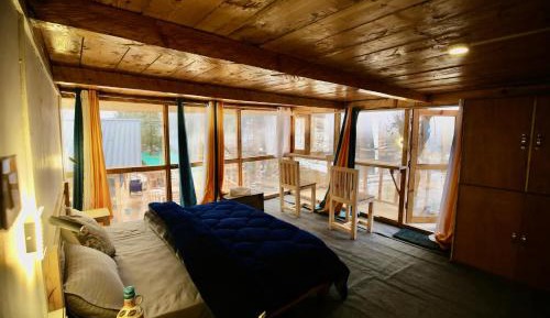King Room with Mountain View