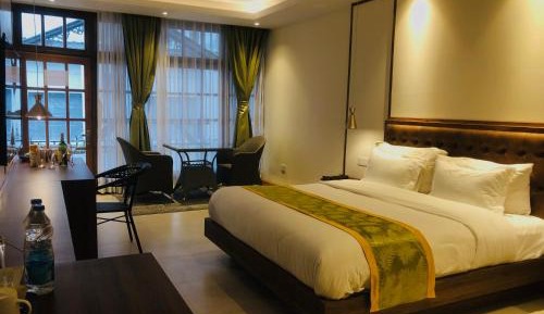 King Room with Garden View