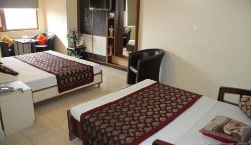 Family Room (4 Adults)