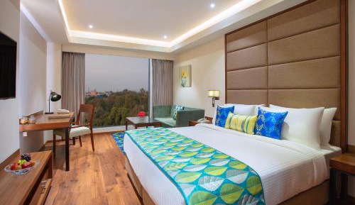 Fortune Club King Room 20% discount on laundry, Early check-in and Late check-out subjected to availability