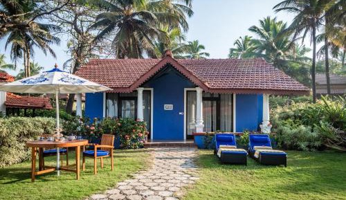 Goan Villa Garden View - King Bed Complimentary cocktail Hours from 6pm-8pm at Designated Venue