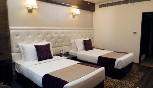 Standard Twin Room (Complimentary welcome drinks on arrival)
