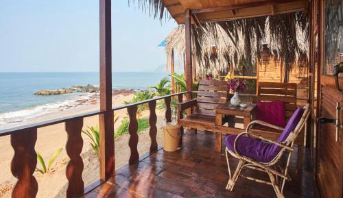 Deluxe Ocean View Cottage Room
