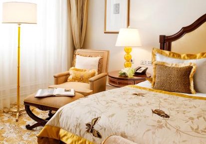 Executive Suite City View with Complimentary One Way Airport Transfer