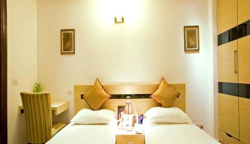 Queen Room