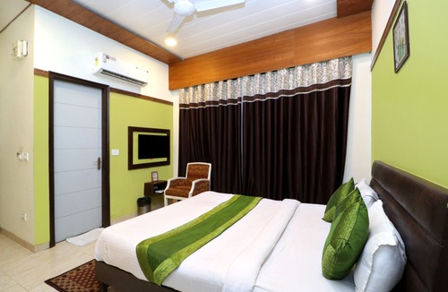 Kishangarh Hotel | Hotel Seven