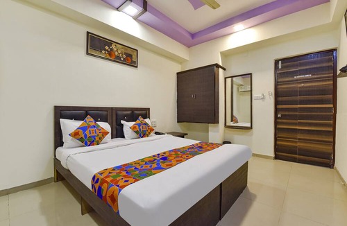Paldi Hotel | Fabhotel Crystal Inn Ii