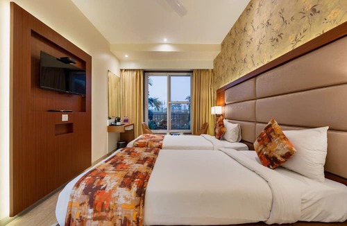 Vijayapura Hotel | Hotel Town Palace